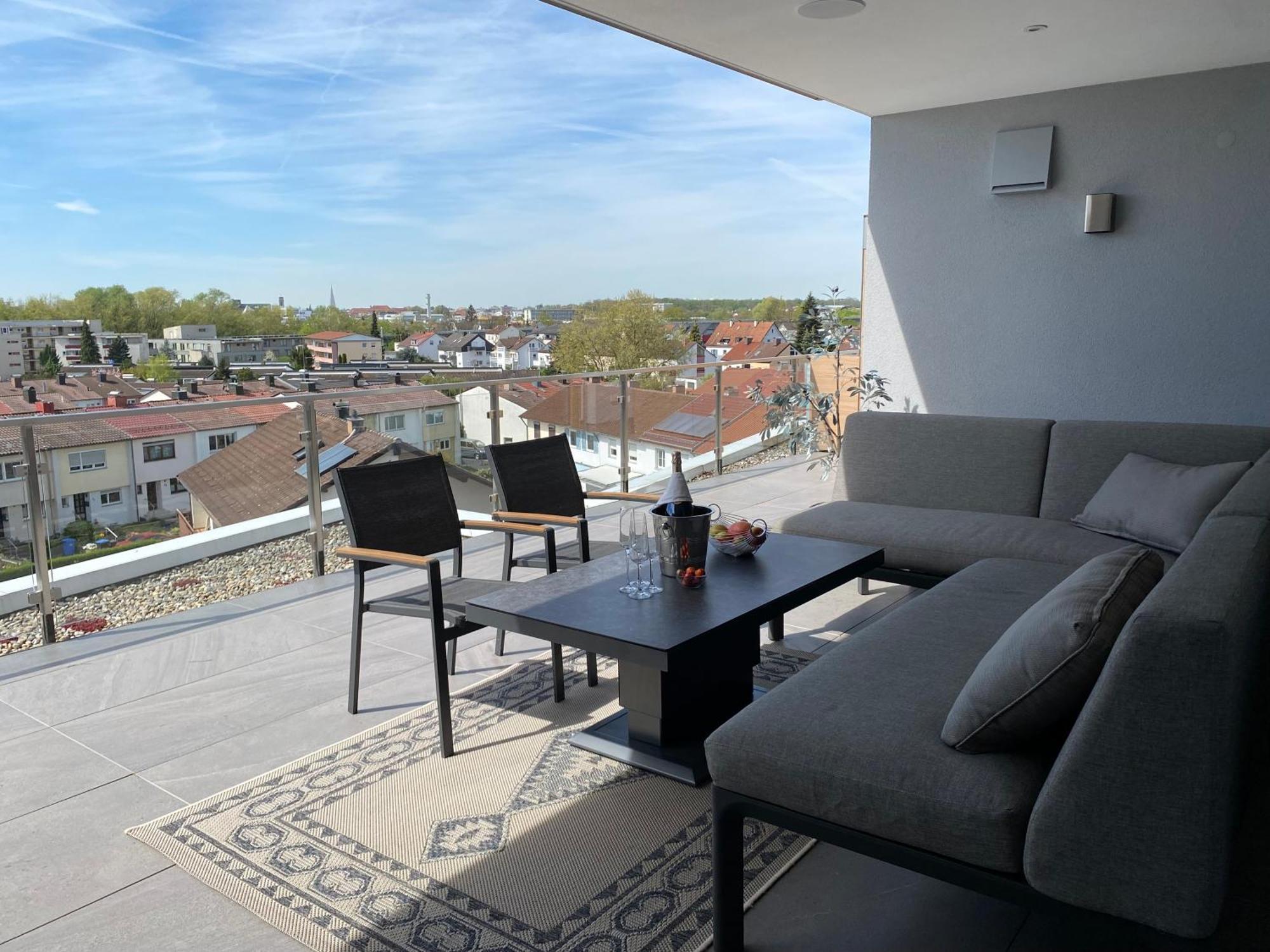 Penthouse Apartment Mit Alpenblick フリードリヒスハーフェン エクステリア 写真
